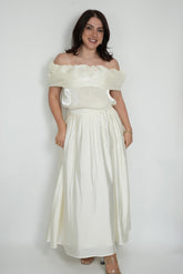 تنورة طويلة اوف وايت