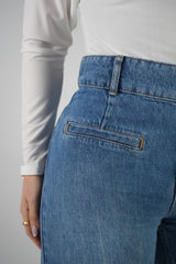 بنطلون جينز جيبتين