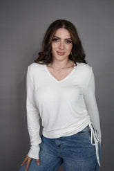 بلوزة كم خفيفة زمّة على جنب