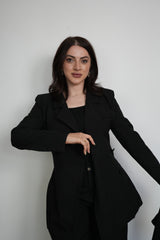 بليزر/فستان اسود