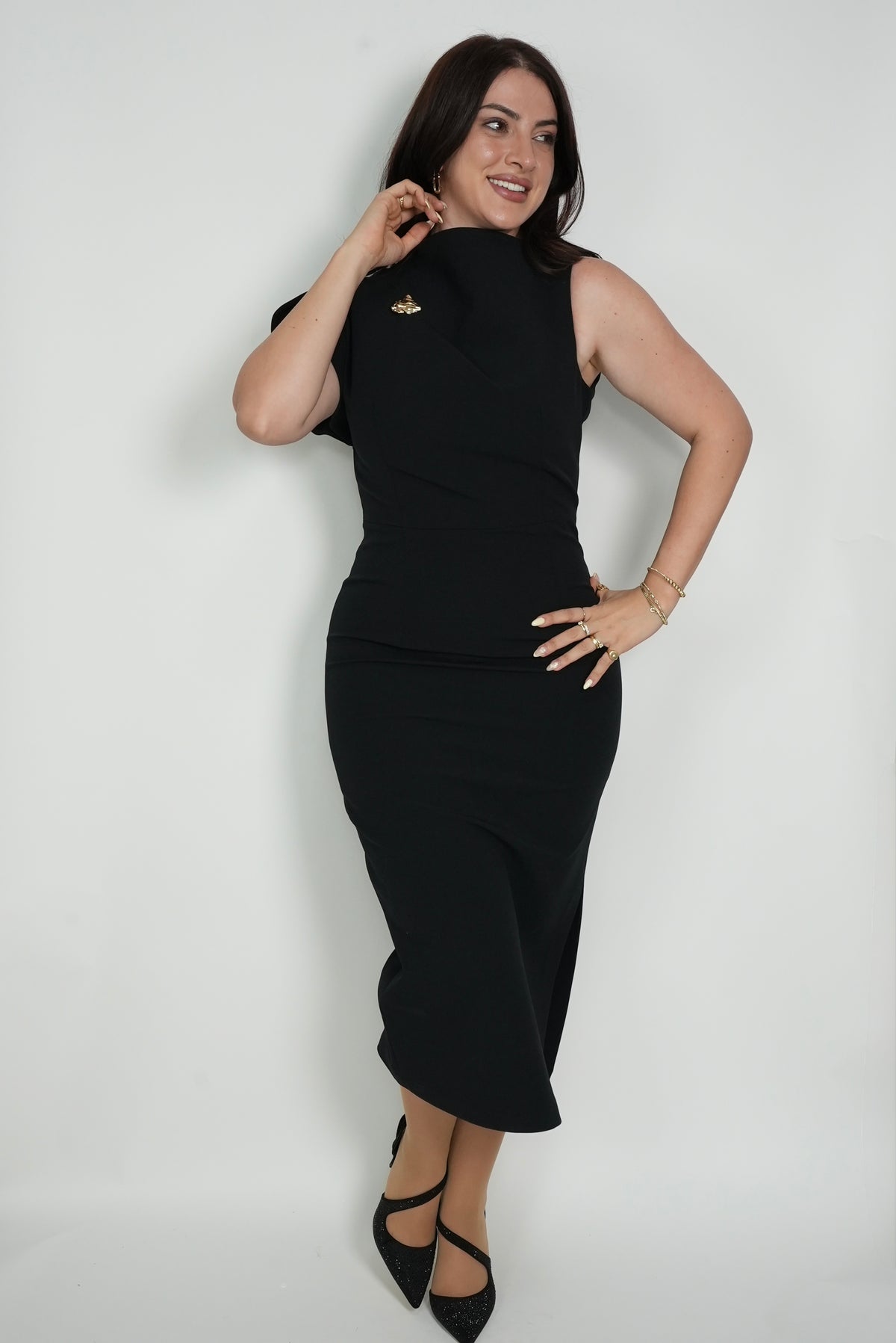 فستان اسود سادة
