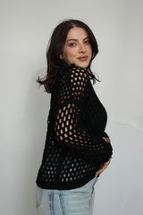 بلوزة سنارة سادة